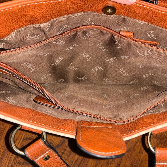 B.O.C Born of Concept NWT Shoulder Purse Brown & Beige Tote Bag with Keychain - Picture 4 of 9